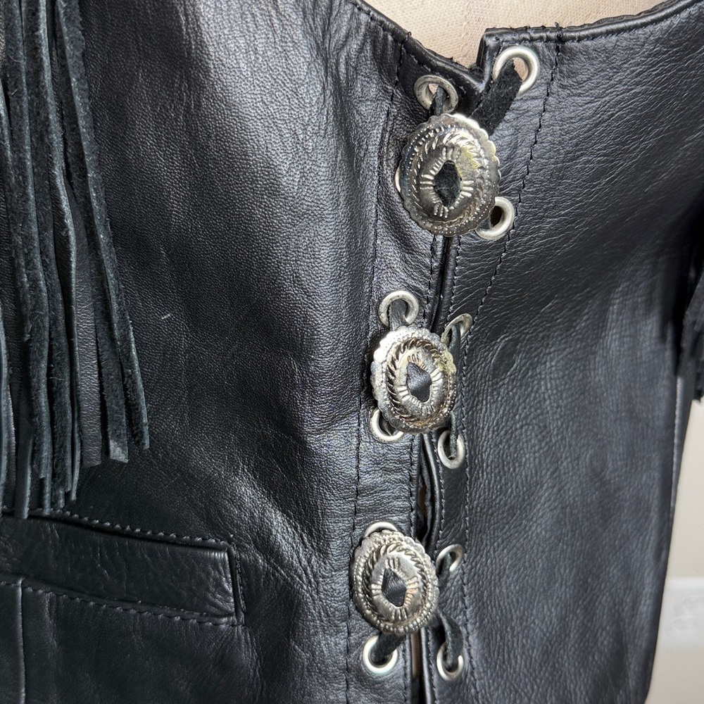 VTG S&S Cycle Black Leather Biker Vest Women L TX Rose Fringe Yoke Concho Moto - Picture 14 of 17